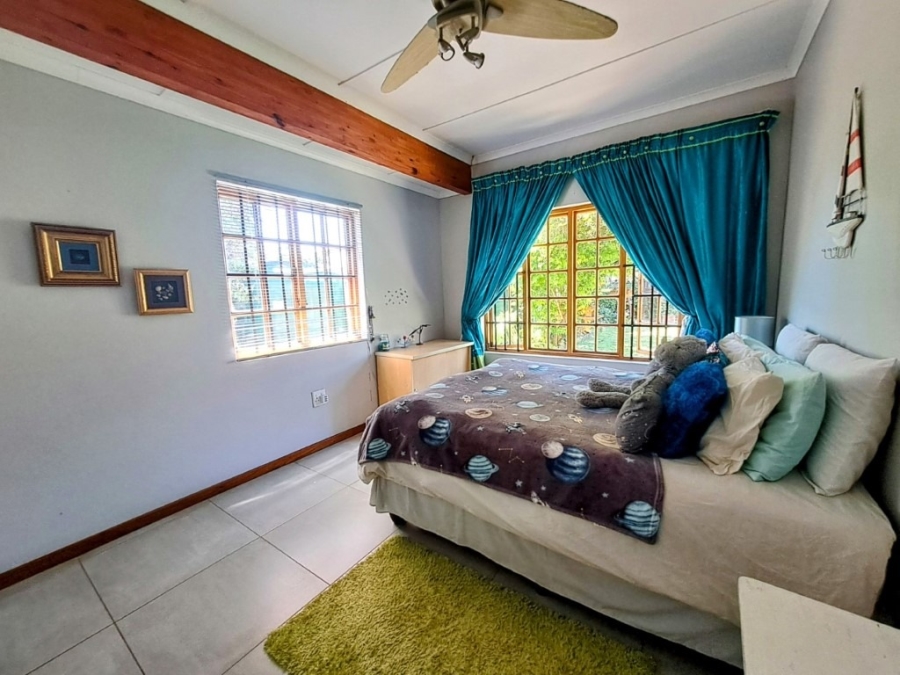 To Let 4 Bedroom Property for Rent in Woodleigh Eastern Cape